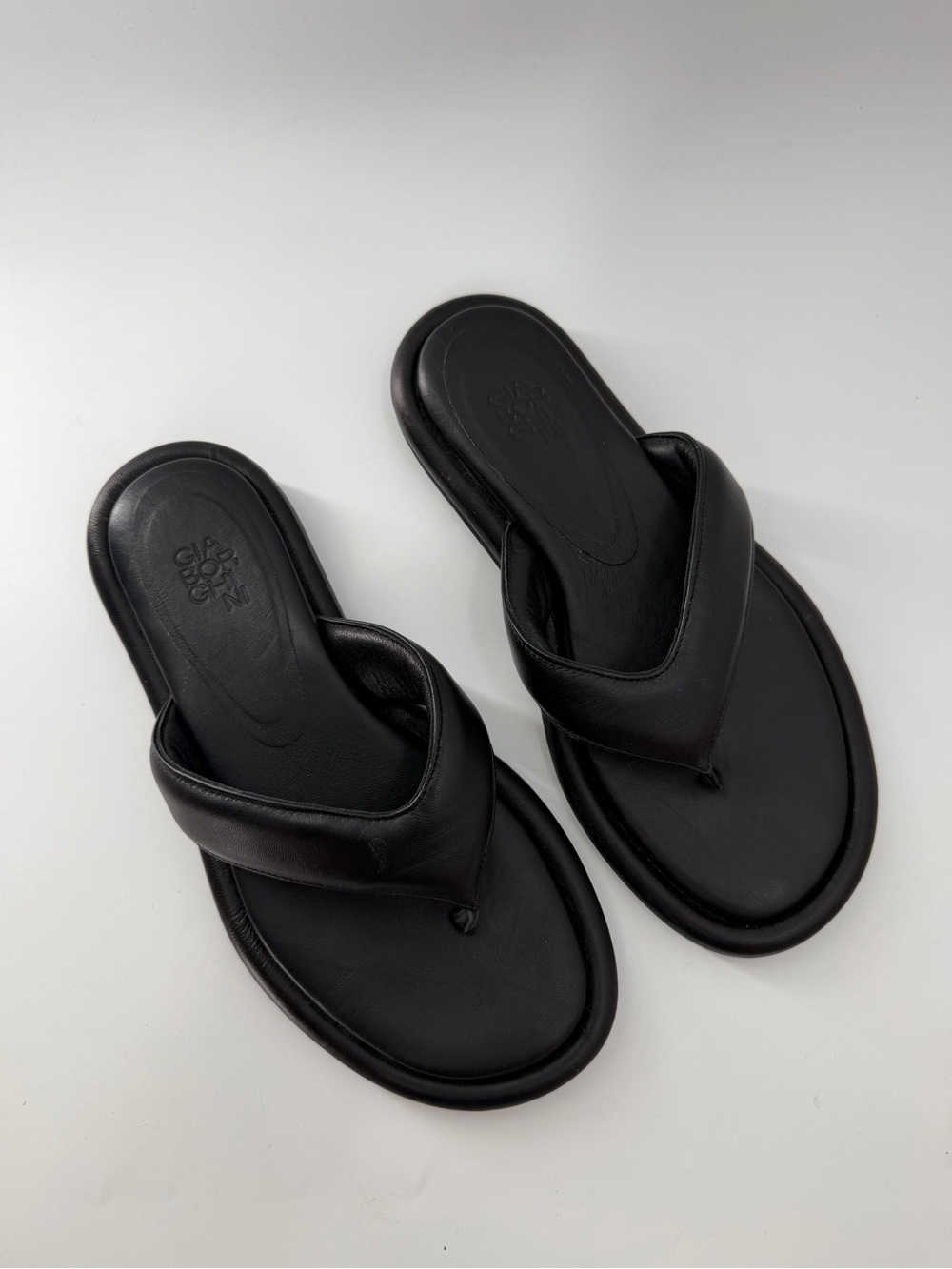Gia Borghini Gia 5 Thong Puffy Padded Nappa Leather Sandals In Black